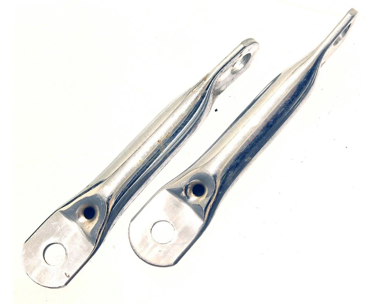 Universal 90 Degree Bracket