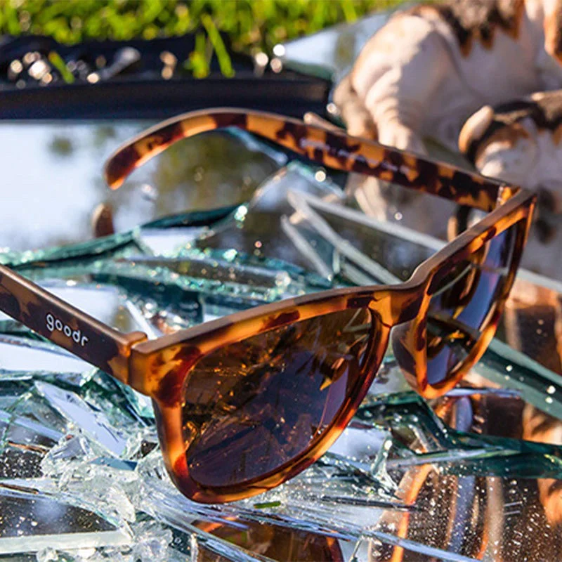 GOODR Sunglasses Bosleys Basset Hound Dreams - Image 4