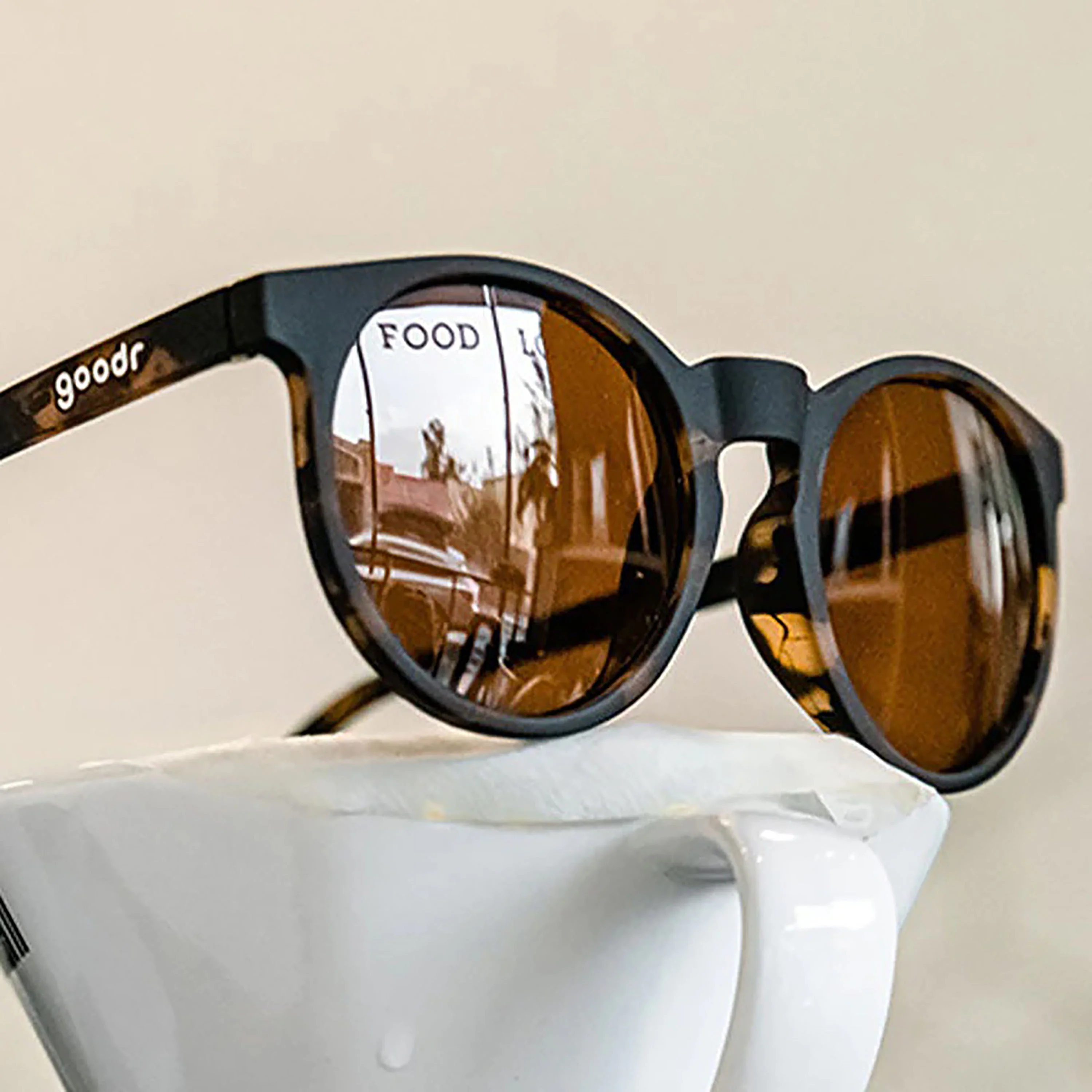 GOODR Sunglasses Nine Dollar Pour Over - Image 4