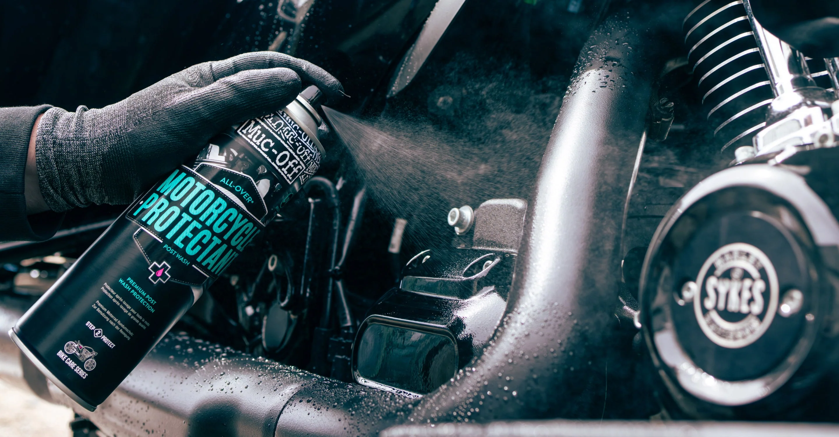 Muc-Off Motorcycle Protectant 500ml - Image 2