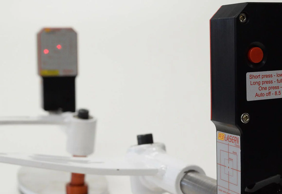 Kelgate R3 Front Alignment Laser System - Image 3