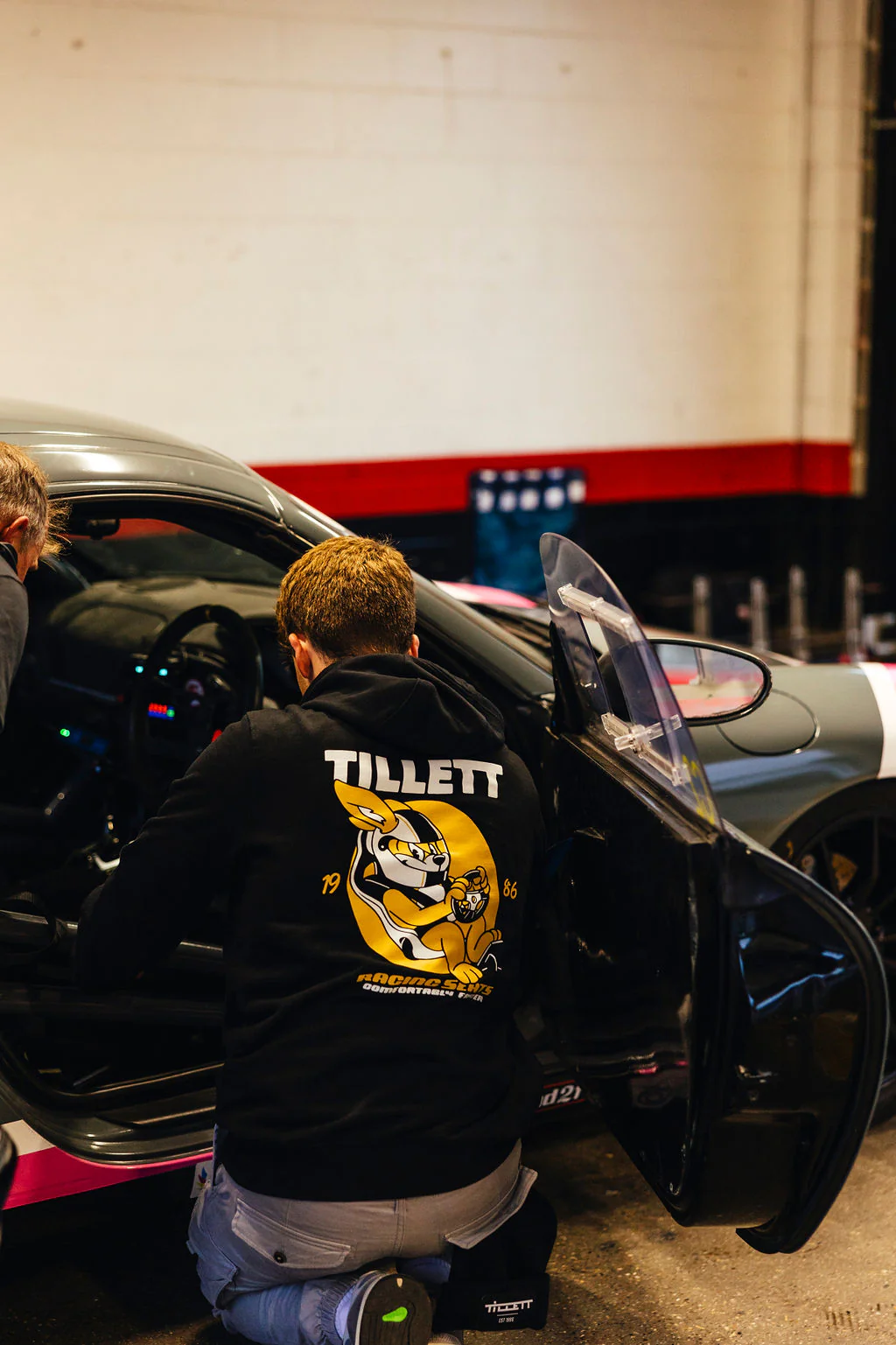 Special Edition Tillett Hoodie Unisex - Image 4